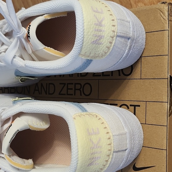 NIKE W BLAZER LOW PLATFORM - Picture 3 of 6